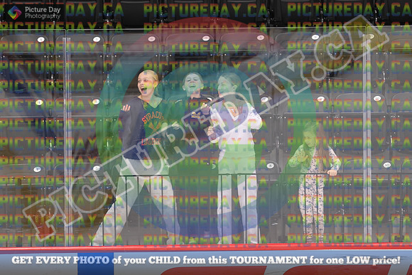 20251109-18949