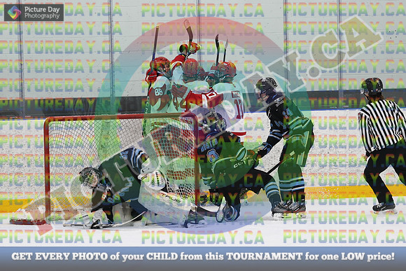 20251128-7052