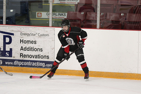 20181209-20049_am 10.00 JoeS [BHL R] Whitby BlackHawks vs  vs London Devilettes Team 2