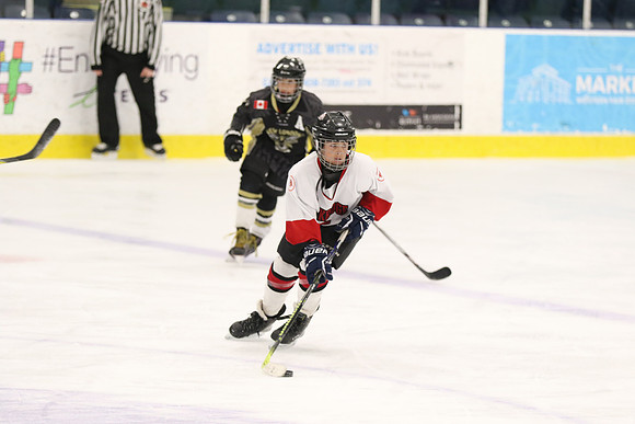0D8A0104_am 08.00 WF-LCC [AT2] London Oakridge Aeros vs West London Hawks