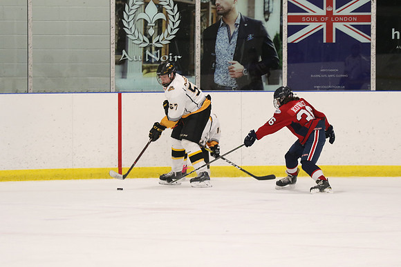 20190412-9004_pm 08.10 WF-CLO [BT2] Sarnia Jr Sting vs Burlington Bulldogs Red
