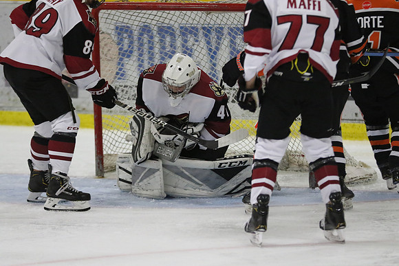 20191012-10946_pm 08.00 [West] Phoenix Jr Coyotes vs West Van Prep