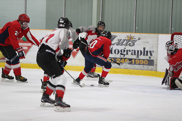 20191025-2077_am 11.00 Blue [MID-RR] Strathroy Rockets Red vs Lambton Shores Predators Red