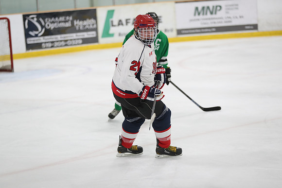 20191025-7271_pm 05.00 Blue [MID-RR] Cayuga Stars LL2 vs Strathroy Rockets Red