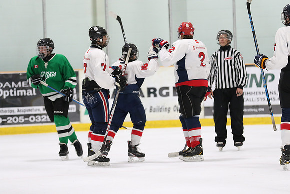 20191025-7501_pm 05.00 Blue [MID-RR] Cayuga Stars LL2 vs Strathroy Rockets Red