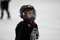 20191228-6648_am 08.00 Fern [Min Novie] Minor Novice Blackhawks vs Minor Novice Flyers