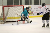 20191227-4862_pm 04.50 TRANS [Pee Blue] Peewee Blue Sharks vs Peewee White Leafs