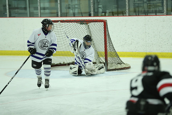 20191228-11284_pm 04.20 TRANS [Pee Blue] Peewee White Leafs vs Peewee Blue Kings