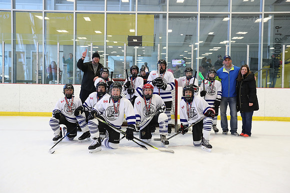 20191230-19479_am 11.15 TRANS [Pee Blue] Peewee Blue Sharks vs Peewee Blue Leafs