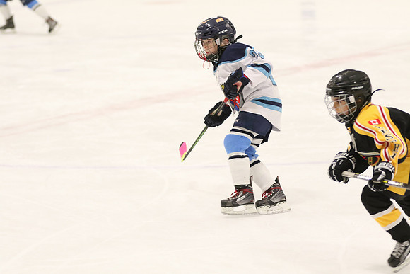 20180121-20205_am 08.30 HANS [MinNov3] West Hill Minor Novice Gold vs Barrie Jr Colts